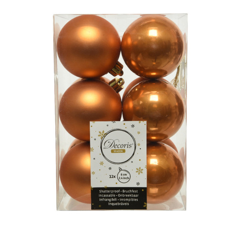 12x Plastic christmas baubles cognac brown (amber) 6 cm mix