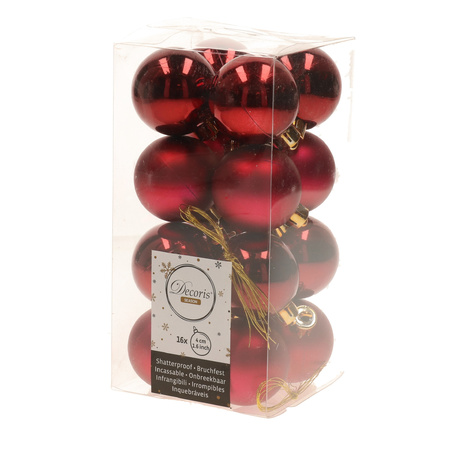 16x Donkerrode kerstballen 4 cm glanzende/matte kunststof/plastic kerstversiering