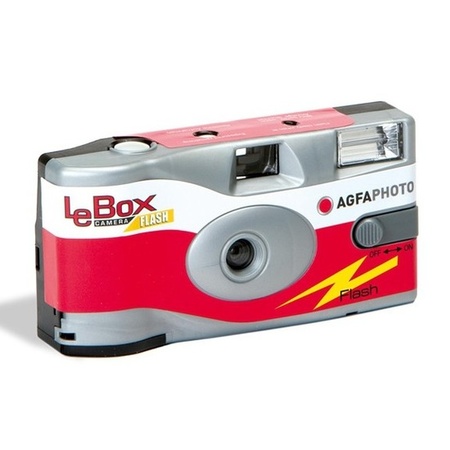 5 disposable cameras with flash